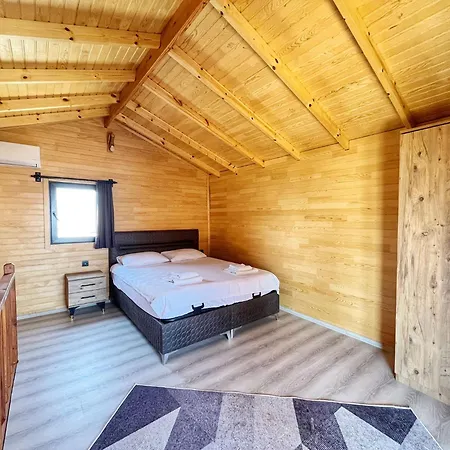 Manzara Holiday home
